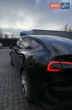 Позашляховик / Кросовер Tesla Model Y 2022 в 