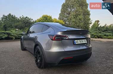 Внедорожник / Кроссовер Tesla Model Y 2024 в 