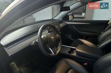 Внедорожник / Кроссовер Tesla Model Y 2023 в 