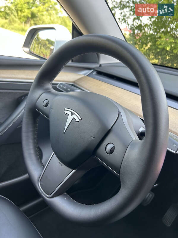 Внедорожник / Кроссовер Tesla Model Y 2022 в Нижней Апше фото 12 Внедорожник / Кроссовер Tesla Model Y 2022 в Нижней Апше