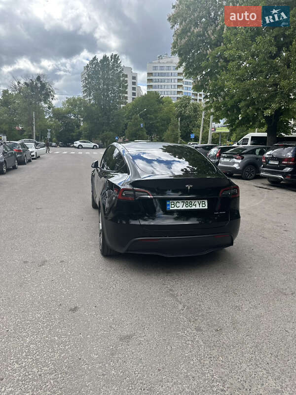 Внедорожник / Кроссовер Tesla Model Y 2024 в Львове