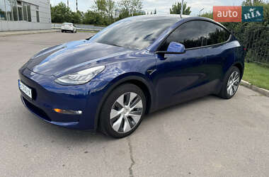 Внедорожник / Кроссовер Tesla Model Y 2023 в 
