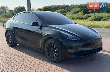 Внедорожник / Кроссовер Tesla Model Y 2021 в 