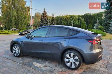 Внедорожник / Кроссовер Tesla Model Y 2023 в 