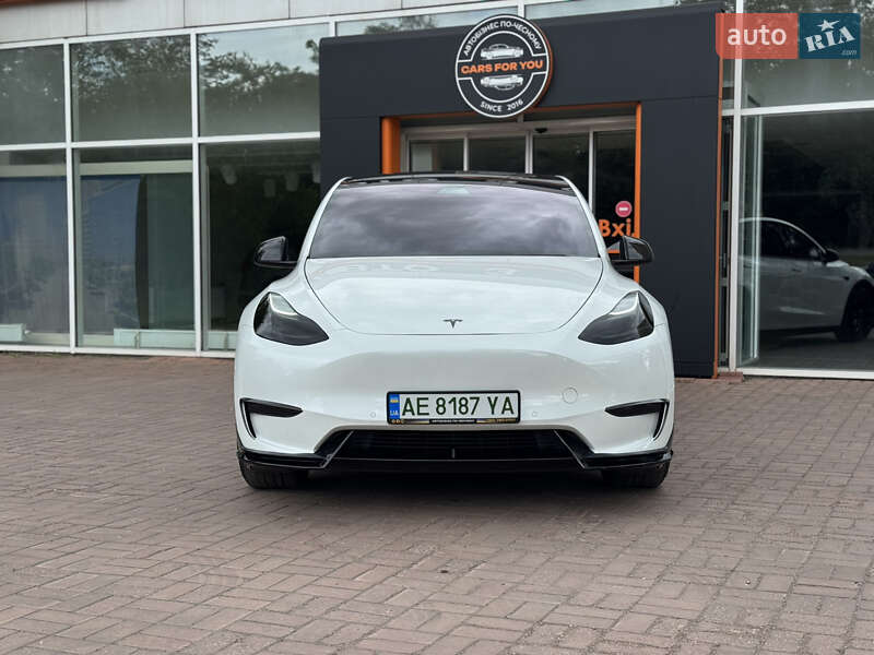 Позашляховик / Кросовер Tesla Model Y 2020 в Кривому Розі