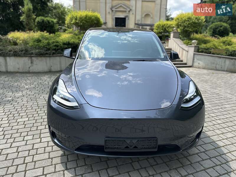 Внедорожник / Кроссовер Tesla Model Y 2023 в Львове