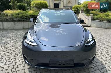 Внедорожник / Кроссовер Tesla Model Y 2023 в 