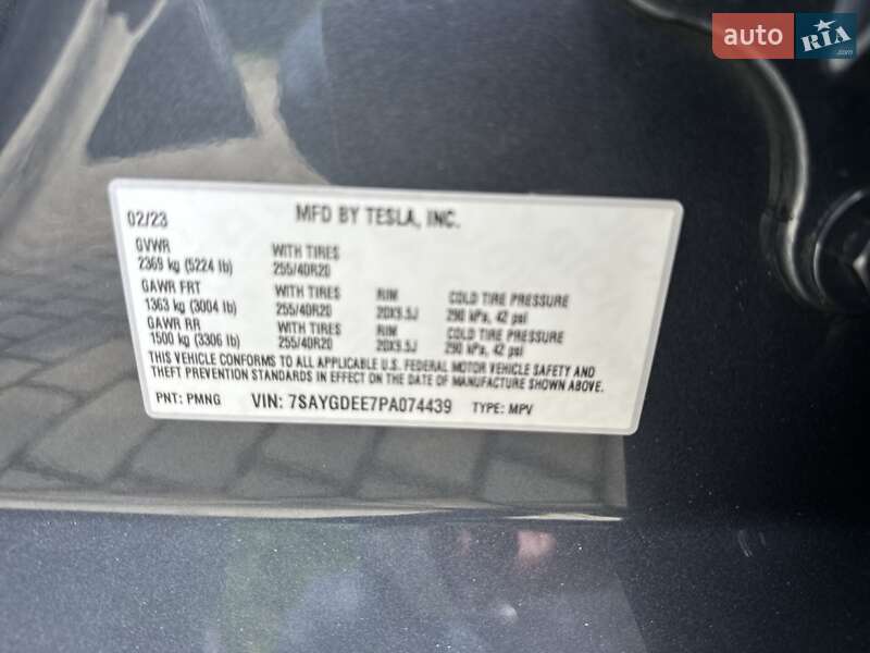 Внедорожник / Кроссовер Tesla Model Y 2023 в Львове