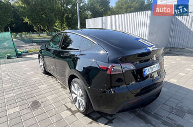 Внедорожник / Кроссовер Tesla Model Y 2023 в 