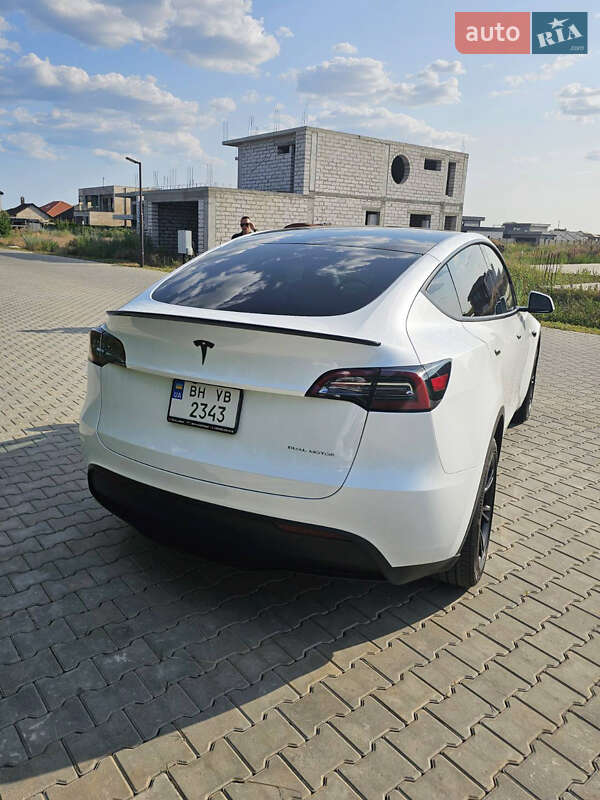Внедорожник / Кроссовер Tesla Model Y 2023 в Одессе