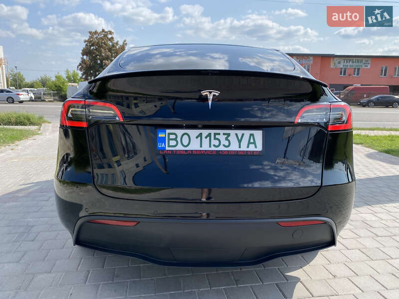 Внедорожник / Кроссовер Tesla Model Y 2021 в Тернополе