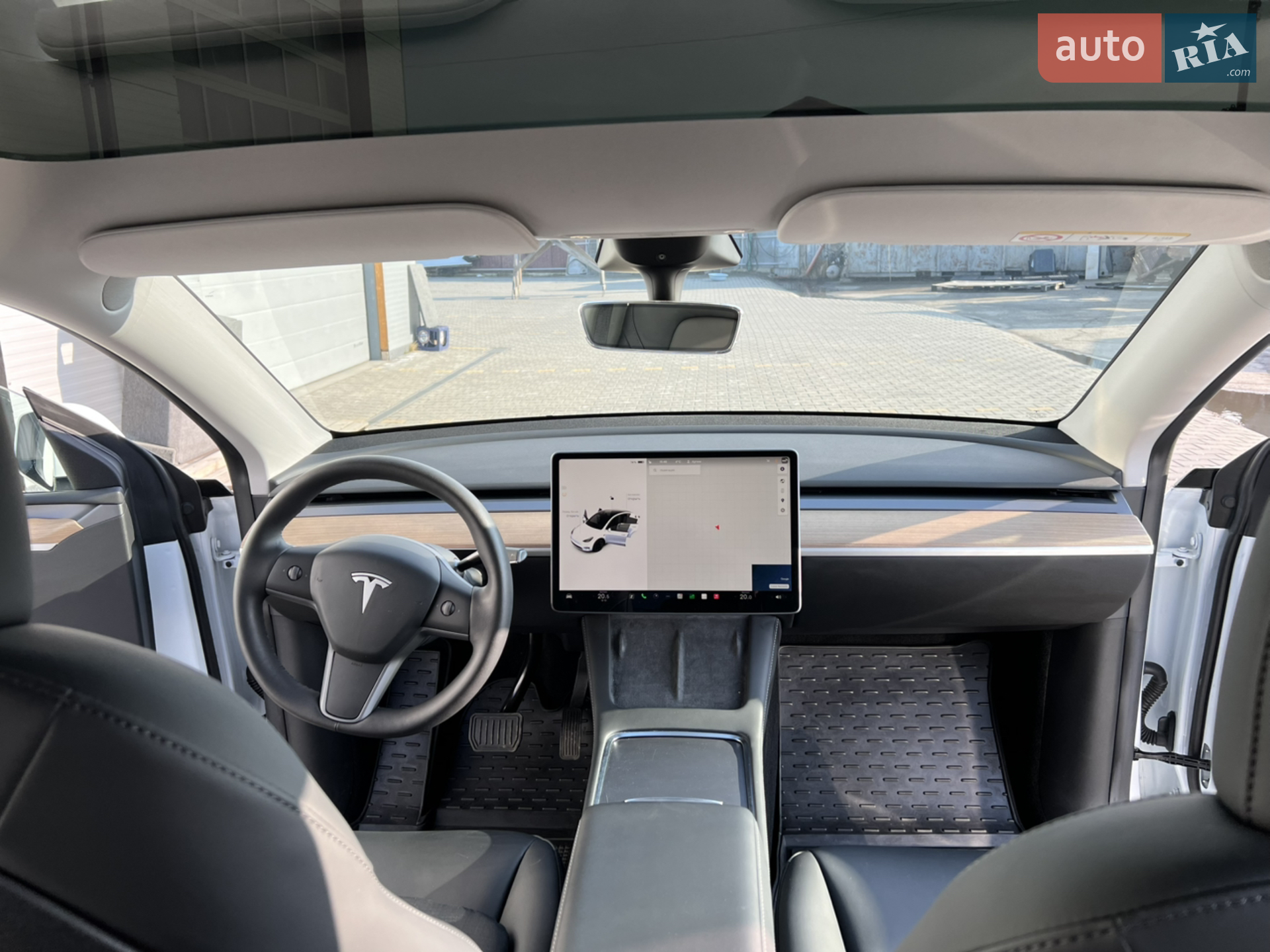 2022 Tesla Model Y - мініатюра 21