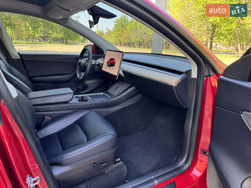 Внедорожник / Кроссовер Tesla Model Y 2022 в Харькове