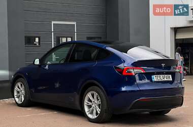 Внедорожник / Кроссовер Tesla Model Y 2021 в 