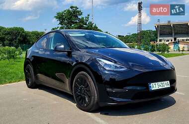 Внедорожник / Кроссовер Tesla Model Y 2023 в 