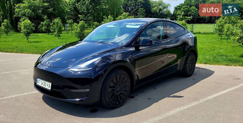 Внедорожник / Кроссовер Tesla Model Y 2023 в 