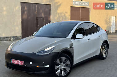 Внедорожник / Кроссовер Tesla Model Y 2020 в 