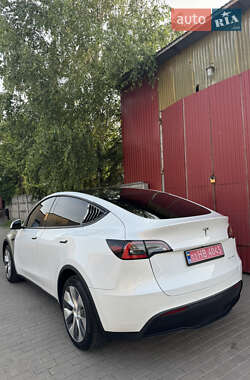 Внедорожник / Кроссовер Tesla Model Y 2020 в 