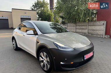 Внедорожник / Кроссовер Tesla Model Y 2020 в 