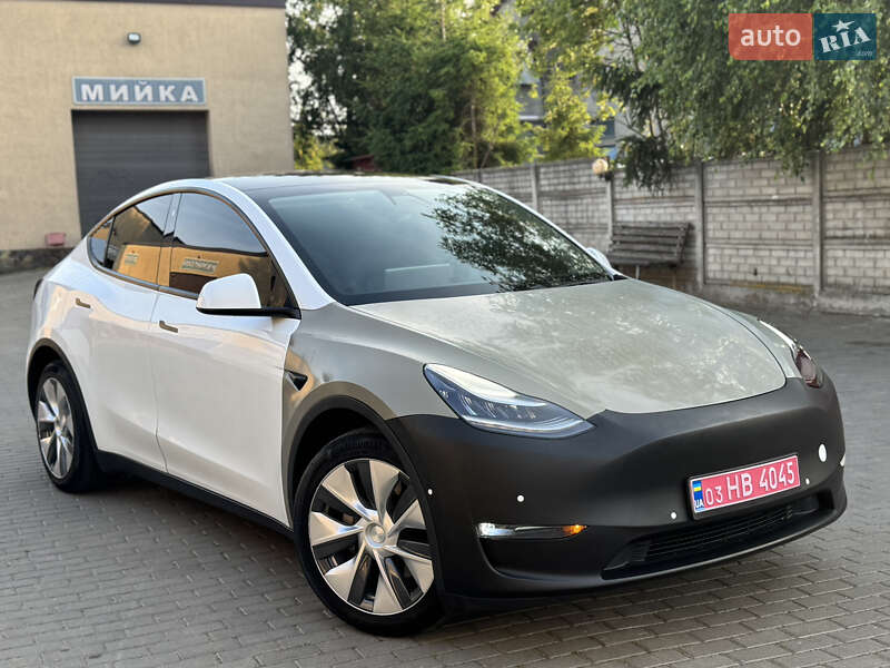 Внедорожник / Кроссовер Tesla Model Y 2020 в 