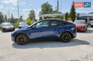 Внедорожник / Кроссовер Tesla Model Y 2024 в 
