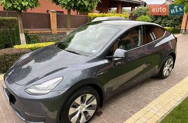 Позашляховик / Кросовер Tesla Model Y 2023 в 