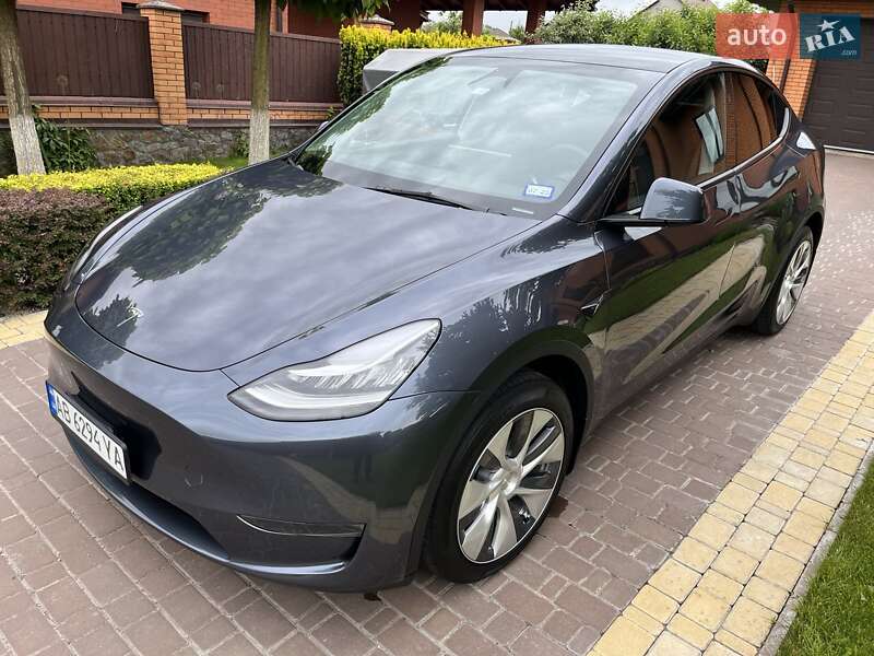 Внедорожник / Кроссовер Tesla Model Y 2023 в Виннице