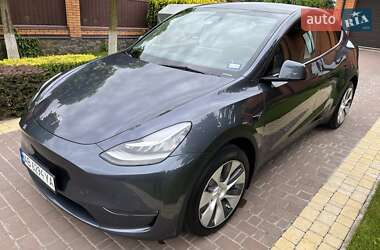 Позашляховик / Кросовер Tesla Model Y 2023 в 