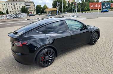 Внедорожник / Кроссовер Tesla Model Y 2023 в 