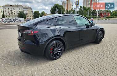 Внедорожник / Кроссовер Tesla Model Y 2023 в 