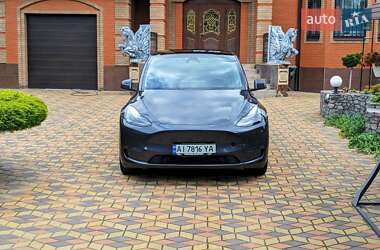Внедорожник / Кроссовер Tesla Model Y 2024 в 