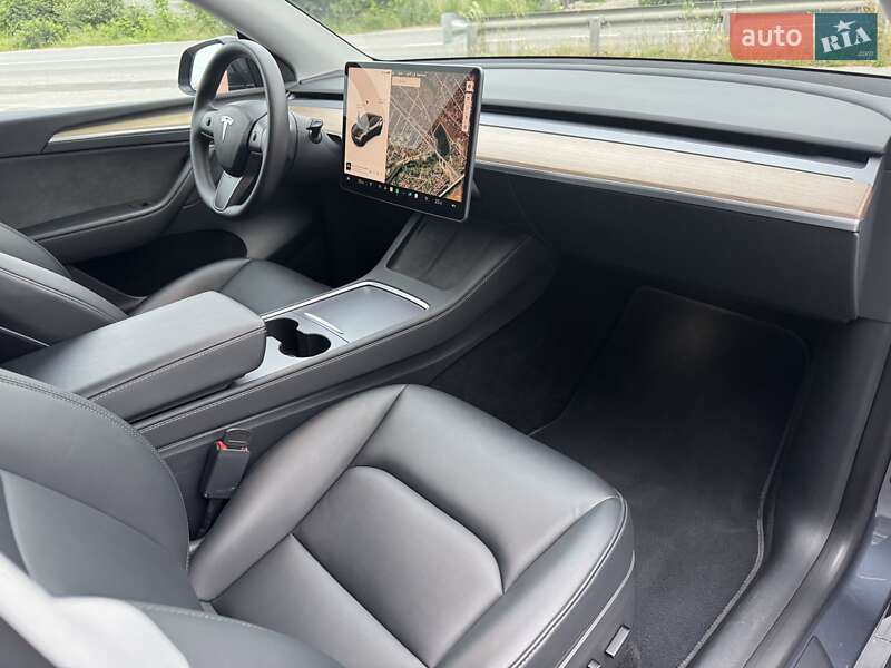 Внедорожник / Кроссовер Tesla Model Y 2023 в Виннице