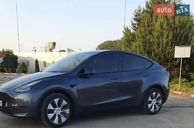 Внедорожник / Кроссовер Tesla Model Y 2023 в 