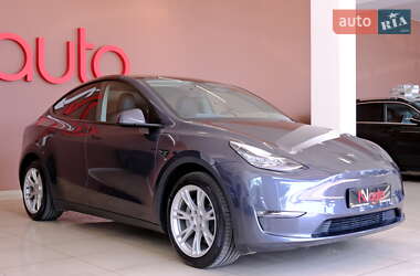 Внедорожник / Кроссовер Tesla Model Y 2021 в 