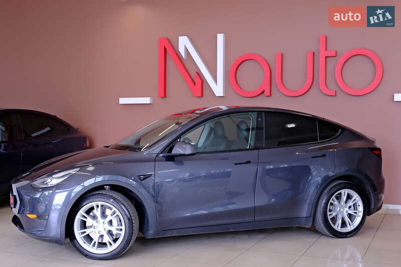 Внедорожник / Кроссовер Tesla Model Y 2021 в Одессе