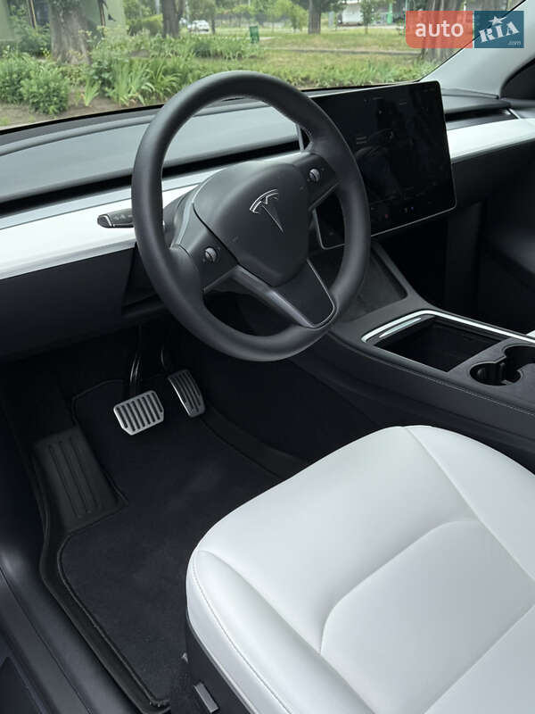 Внедорожник / Кроссовер Tesla Model Y 2023 в Харькове фото 6 Внедорожник / Кроссовер Tesla Model Y 2023 в Харькове