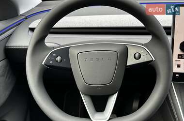 Внедорожник / Кроссовер Tesla Model Y 2025 в 