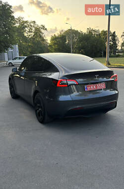 Внедорожник / Кроссовер Tesla Model Y 2021 в 