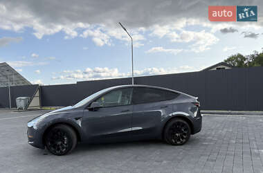 Внедорожник / Кроссовер Tesla Model Y 2023 в 