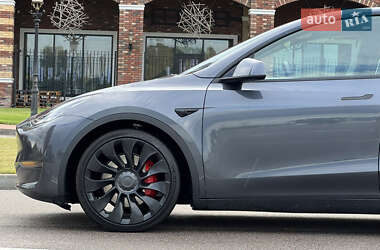 Внедорожник / Кроссовер Tesla Model Y 2022 в 