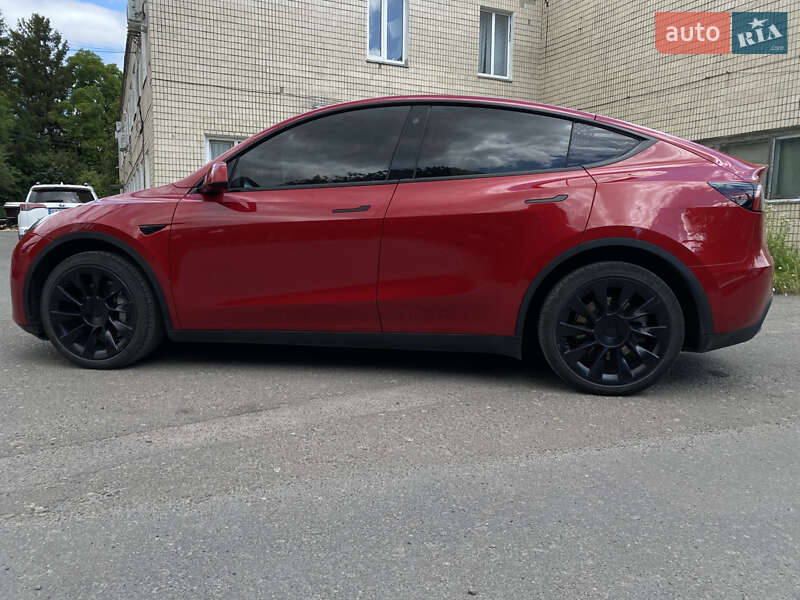 Позашляховик / Кросовер Tesla Model Y 2022 в Хмельницькому