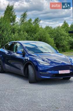Внедорожник / Кроссовер Tesla Model Y 2022 в 