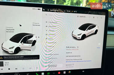 Внедорожник / Кроссовер Tesla Model Y 2022 в 