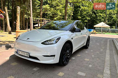 Внедорожник / Кроссовер Tesla Model Y 2022 в 