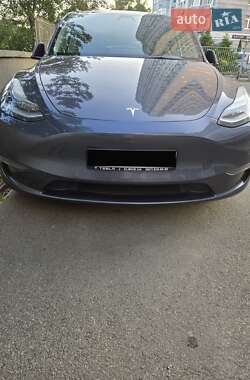 Внедорожник / Кроссовер Tesla Model Y 2020 в Киеве