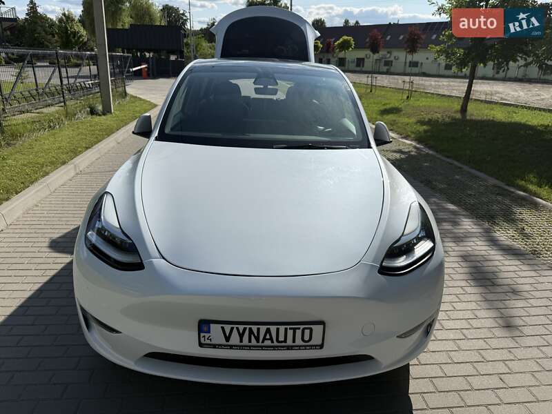 Позашляховик / Кросовер Tesla Model Y 2023 в Львові
