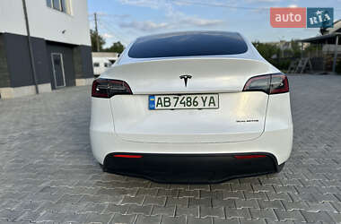 Внедорожник / Кроссовер Tesla Model Y 2023 в 