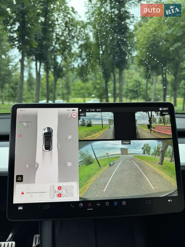 Внедорожник / Кроссовер Tesla Model Y 2024 в Киеве