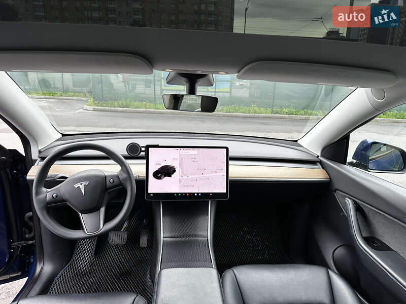 Внедорожник / Кроссовер Tesla Model Y 2020 в Киеве
