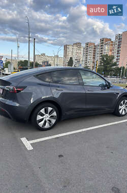 Внедорожник / Кроссовер Tesla Model Y 2023 в 